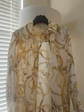 New Without Tags. L'Agence 100% Pure Silk Blouse - White & Gold. XS/T